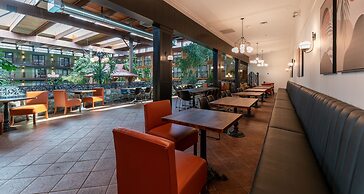 Prestige Vernon Lodge and Conference Centre