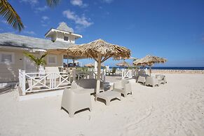 Bahia Principe Luxury Runaway Bay - Adults Only - All Inclusive