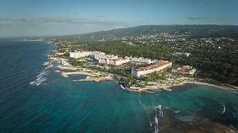 Bahia Principe Luxury Runaway Bay - Adults Only - All Inclusive