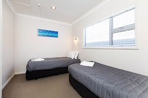 Beach Street Motel Apartments