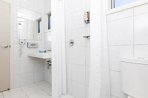 Beach Street Motel Apartments