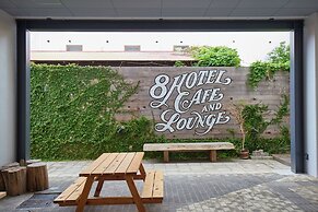 8Hotel