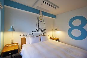 8Hotel