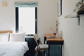 8Hotel
