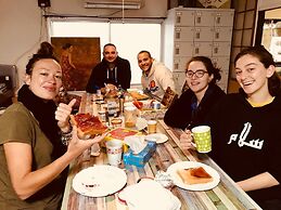 IM Guest House - Hostel