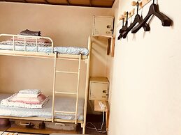 IM Guest House - Hostel