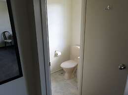 Admirals Motor Lodge