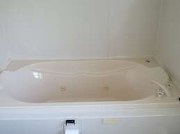 Admirals Motor Lodge