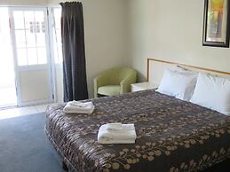 Admirals Motor Lodge