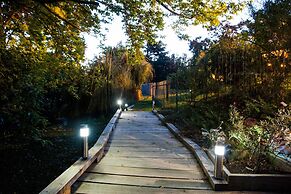 Admirals Motor Lodge