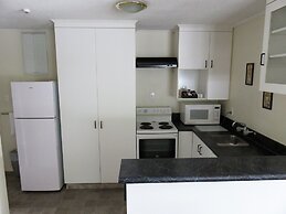 Admirals Motor Lodge