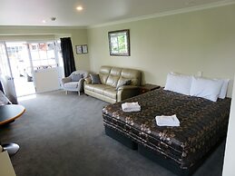 Admirals Motor Lodge