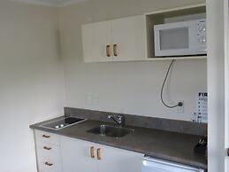 Admirals Motor Lodge