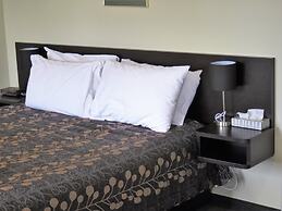 Admirals Motor Lodge