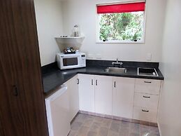 Admirals Motor Lodge