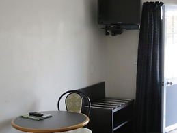 Admirals Motor Lodge