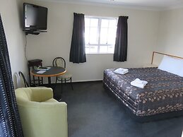 Admirals Motor Lodge