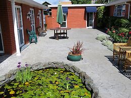 Admirals Motor Lodge