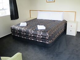 Admirals Motor Lodge