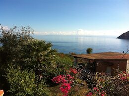 Vulcano Blu Terme Suites & Seaview