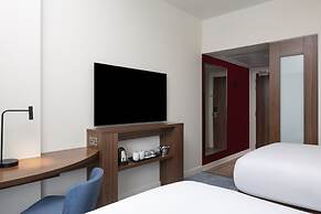 Hampton by Hilton London Gatwick Airport