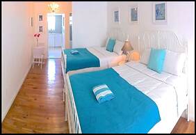 Bikini Hostel, Café & Beer Garden Free Breakfast & Dinner!