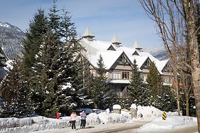 Stoney Creek Lagoon - Whistler Premier