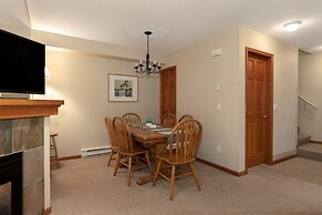 Stoney Creek Lagoon - Whistler Premier