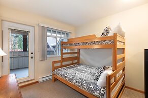 Stoney Creek Lagoon - Whistler Premier