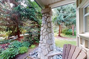 Stoney Creek Lagoon - Whistler Premier