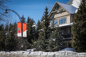 Stoney Creek Lagoon - Whistler Premier
