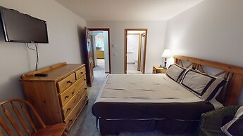 Stoney Creek Lagoon - Whistler Premier