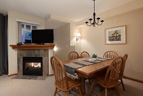 Stoney Creek Lagoon - Whistler Premier