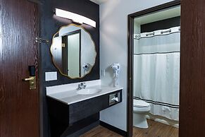 Hotel J Green Bay