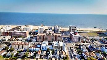 Long Beach Hotel