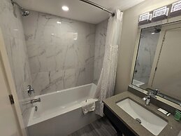 Sahara Courtyard Inn Penticton