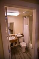 Sahara Courtyard Inn Penticton