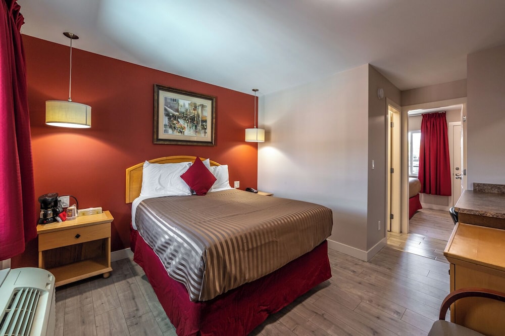 Sahara Courtyard Inn Penticton