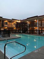 Sahara Courtyard Inn Penticton