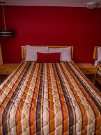 Sahara Courtyard Inn Penticton