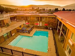 Sahara Courtyard Inn Penticton