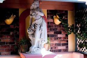 Ettalong Beach Tourist Resort