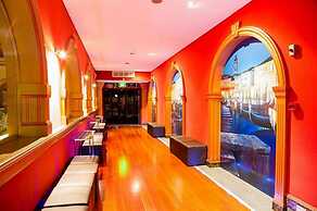 Ettalong Beach Tourist Resort