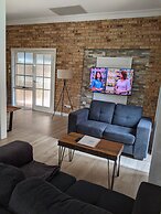 Ettalong Beach Tourist Resort