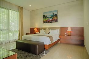 Harmony Hilltop City View 4BR Villa With Pool