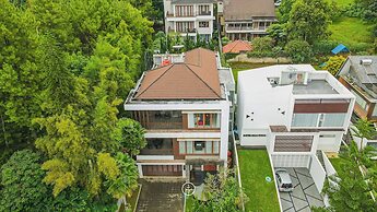 Harmony Hilltop City View 4BR Villa With Pool