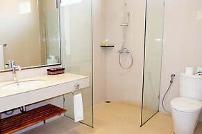 Kirei Mountain View 7BR Villa with a Private Pool