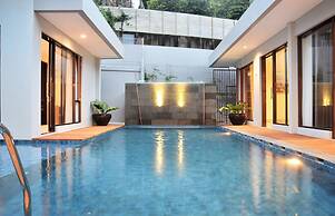 Kirei Mountain View 7BR Villa with a Private Pool