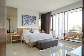 Kirei Mountain View 7BR Villa with a Private Pool