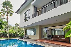 Oyama City View 4BR Villa With a Private Pool